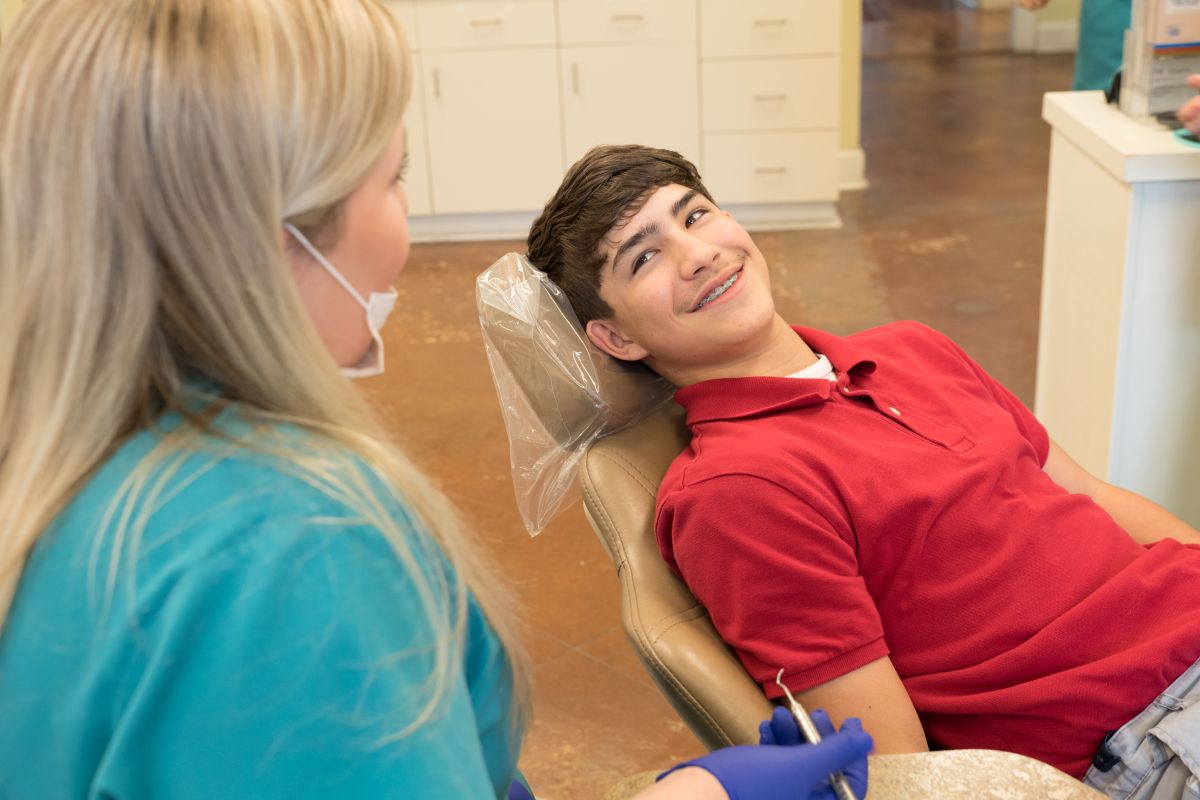 Your smile is unique, and we’re dedicated to making sure your treatment is comfortable and efficient. We’re thrilled to be on this orthodontic journey with you, and we’re here to provide you with the utmost care and support. Let us help you a little more with some critical tips to help you achieve the smile of your dreams. Scroll further to learn how to get more out of your orthodontic treatment.